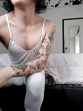 oxxy jean online show from June 2026 12:25:01 PM