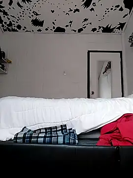 oxxy jean online show from June 2026 12:19:02 PM
