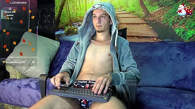 Snapshot of AxelMassimo chatting on November 2025 03:50:02 AM AxelMassimo online show from November 2025 03:50:02 AM