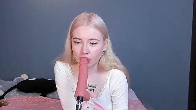 Lillie Berry online show from April 2026 05:12:02 AM