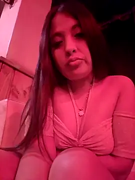 lupittta online show from November 2025 03:17:01 AM