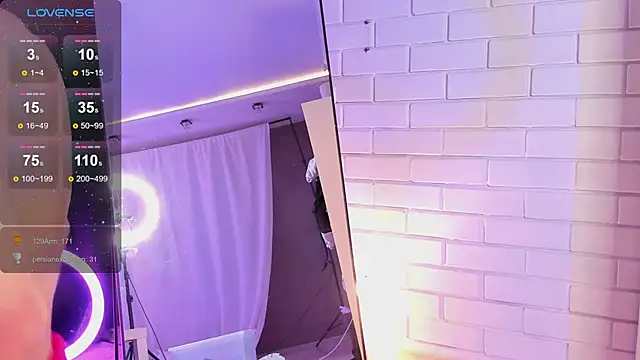 Anjela Botton online show from December 2025 06:48:01 PM