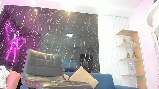 Snapshot of Nini_Beyker chatting on March 2026 12:27:02 PM Nini Beyker online show from March 2026 12:27:02 PM