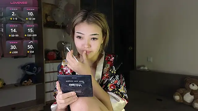 Snapshot of kyoso_hin chatting on September 2025 01:28:02 AM kyoso hin online show from September 2025 01:28:02 AM