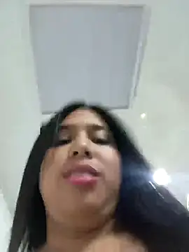 Snapshot of VioletaBliss1 chatting on October 2025 02:21:02 AM VioletaBliss1 online show from October 2025 02:21:02 AM