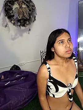 Snapshot of VioletaBliss1 chatting on October 2025 11:58:01 AM VioletaBliss1 online show from October 2025 11:58:01 AM