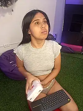 Snapshot of VioletaBliss1 chatting on November 2025 11:53:01 AM VioletaBliss1 online show from November 2025 11:53:01 AM