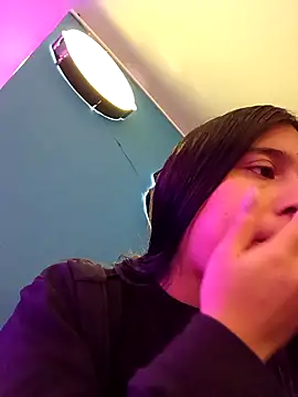 Snapshot of VioletaBliss1 chatting on November 2025 02:22:01 AM VioletaBliss1 online show from November 2025 02:22:01 AM