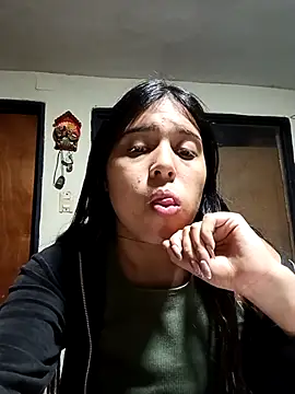 Snapshot of VioletaBliss1 chatting on November 2025 03:09:02 AM VioletaBliss1 online show from November 2025 03:09:02 AM