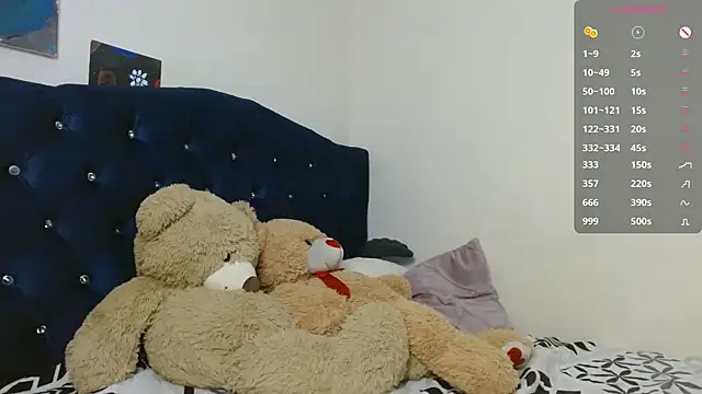 Snapshot of vikysexy283 chatting on November 2025 01:28:01 AM vikysexy283 online show from November 2025 01:28:01 AM