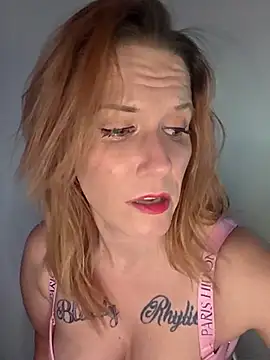 Snapshot of RhondaRump chatting on March 2026 09:20:01 AM RhondaRump online show from March 2026 09:20:01 AM