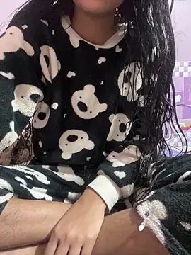 Snapshot of Sandhya_77 chatting on February 2026 05:48:01 AM Sandhya 77 online show from February 2026 05:48:01 AM