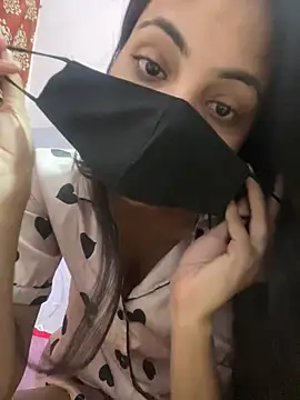 Snapshot of Sandhya_77 chatting on March 2026 05:11:02 AM Sandhya 77 online show from March 2026 05:11:02 AM