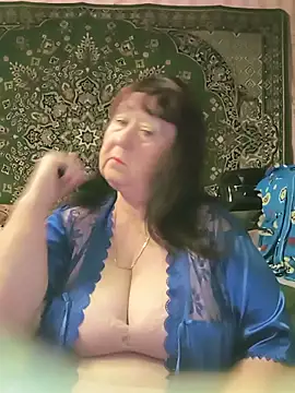 CrystalLime6411 online show from June 2026 05:02:02 PM