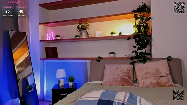 CarolSutton online show from October 2025 03:11:02 PM