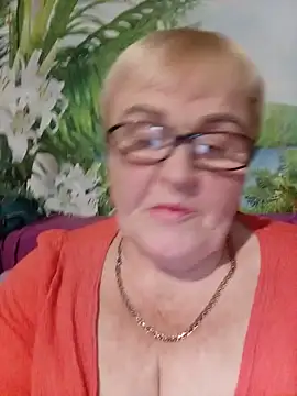 VioletSweet5566 online show from September 2025 05:03:02 PM