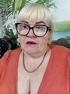 VioletSweet5566 online show from May 2026 07:35:02 AM