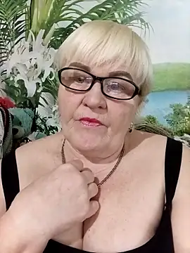 VioletSweet5566 online show from May 2026 12:34:02 PM