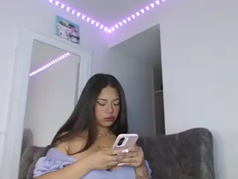 reina reina online show from September 2025 10:46:02 PM