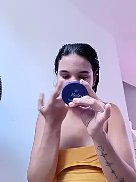 Little-Pussy-Sweet online show from February 2026 07:18:01 PM