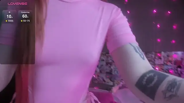 Molly Kitty online show from March 2026 04:56:02 AM