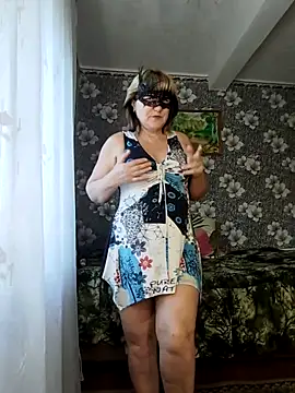 AliceGold5231 online show from October 2025 05:52:01 AM