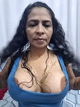 floresblancas online show from December 2025 10:06:02 PM