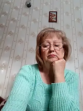 AlikaSwan5821 online show from October 2025 01:34:01 PM