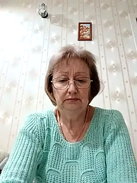 AlikaSwan5821 online show from February 2026 02:42:02 PM