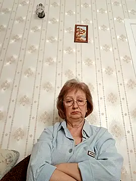 AlikaSwan5821 online show from March 2026 01:39:02 PM