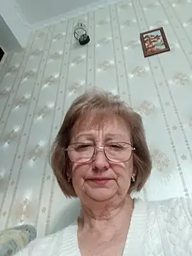 AlikaSwan5821 online show from March 2026 02:56:02 PM