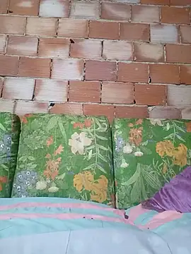 Snapshot of jojo1986No chatting on October 2025 06:09:01 PM jojo1986No online show from October 2025 06:09:01 PM