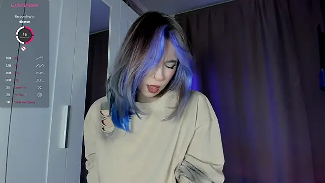 Snapshot of MiSeki chatting on January 2026 04:48:02 AM MiSeki online show from January 2026 04:48:02 AM