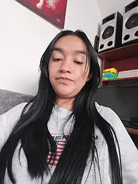 Snapshot of Williams_Hera chatting on July 2026 10:26:01 PM Williams Hera online show from July 2026 10:26:01 PM