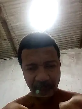 moreno25centimetro online show from June 2026 11:04:02 AM
