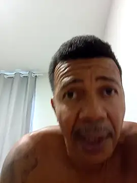 moreno25centimetro online show from July 2026 12:00:02 PM