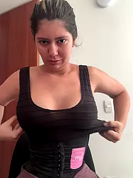 Snapshot of miss_silvia chatting on September 2025 03:35:02 PM miss silvia online show from September 2025 03:35:02 PM