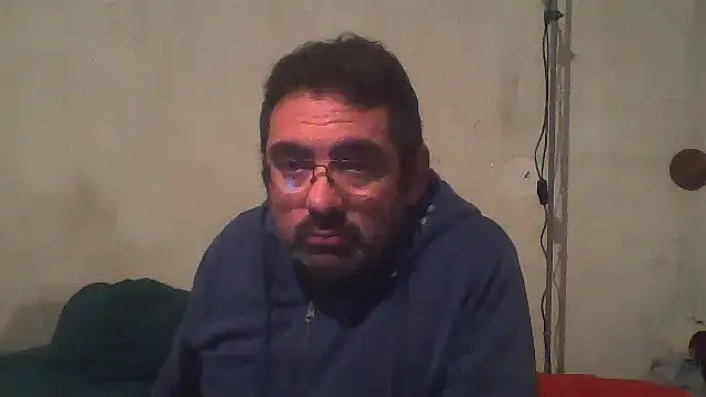 Snapshot of Jouons-ensembles2 chatting on December 2025 09:00:02 PM Jouons-ensembles2 online show from December 2025 09:00:02 PM