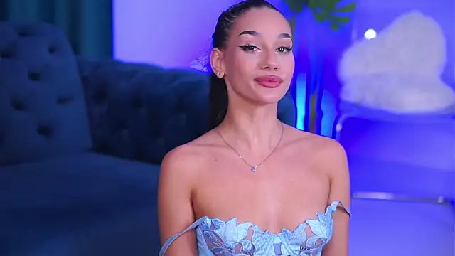 NinaSolenne online show from January 2026 08:45:01 PM