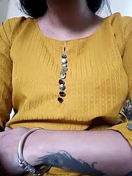 Snapshot of lovelysona11 chatting on December 2025 07:24:01 AM lovelysona11 online show from December 2025 07:24:01 AM