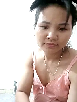 Heulwen-22 online show from October 2025 08:09:02 AM