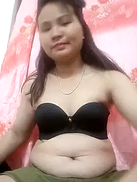 Heulwen-22 online show from November 2025 04:40:01 PM