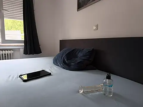 HotMichiSG online show from May 2026 03:52:02 PM