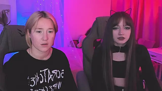 Snapshot of CinBellamy chatting on March 2026 12:11:01 PM CinBellamy online show from March 2026 12:11:01 PM