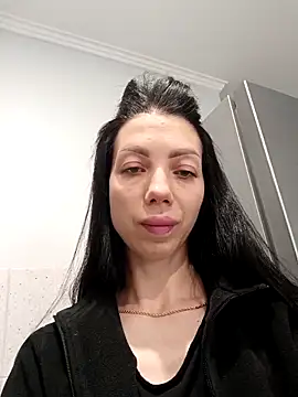 Snapshot of Princessa99885 chatting on October 2025 05:52:01 AM Princessa99885 online show from October 2025 05:52:01 AM