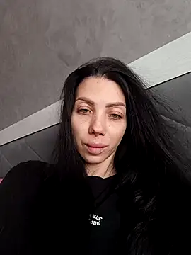 Snapshot of Princessa99885 chatting on November 2025 07:31:01 AM Princessa99885 online show from November 2025 07:31:01 AM