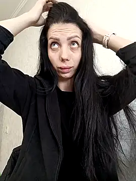 Snapshot of Princessa99885 chatting on November 2025 07:42:01 AM Princessa99885 online show from November 2025 07:42:01 AM