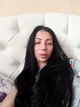 Snapshot of Princessa99885 chatting on June 2026 01:52:01 PM Princessa99885 online show from June 2026 01:52:01 PM