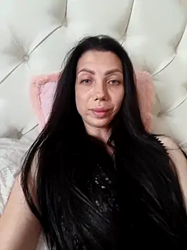 Snapshot of Princessa99885 chatting on July 2026 01:13:02 PM Princessa99885 online show from July 2026 01:13:02 PM