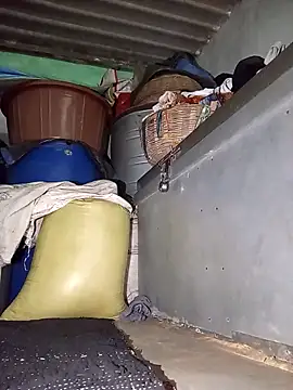 MISS LOVE 001 online show from October 2025 04:46:01 PM